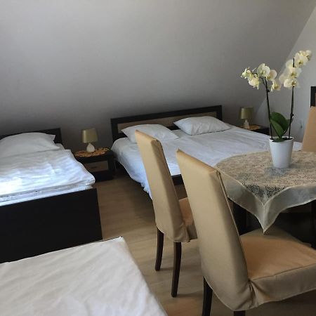 Bialy Dwor Villa Kostrzyca Luaran gambar