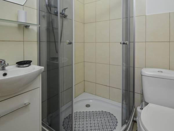 Bialy Dwor Villa Kostrzyca Luaran gambar